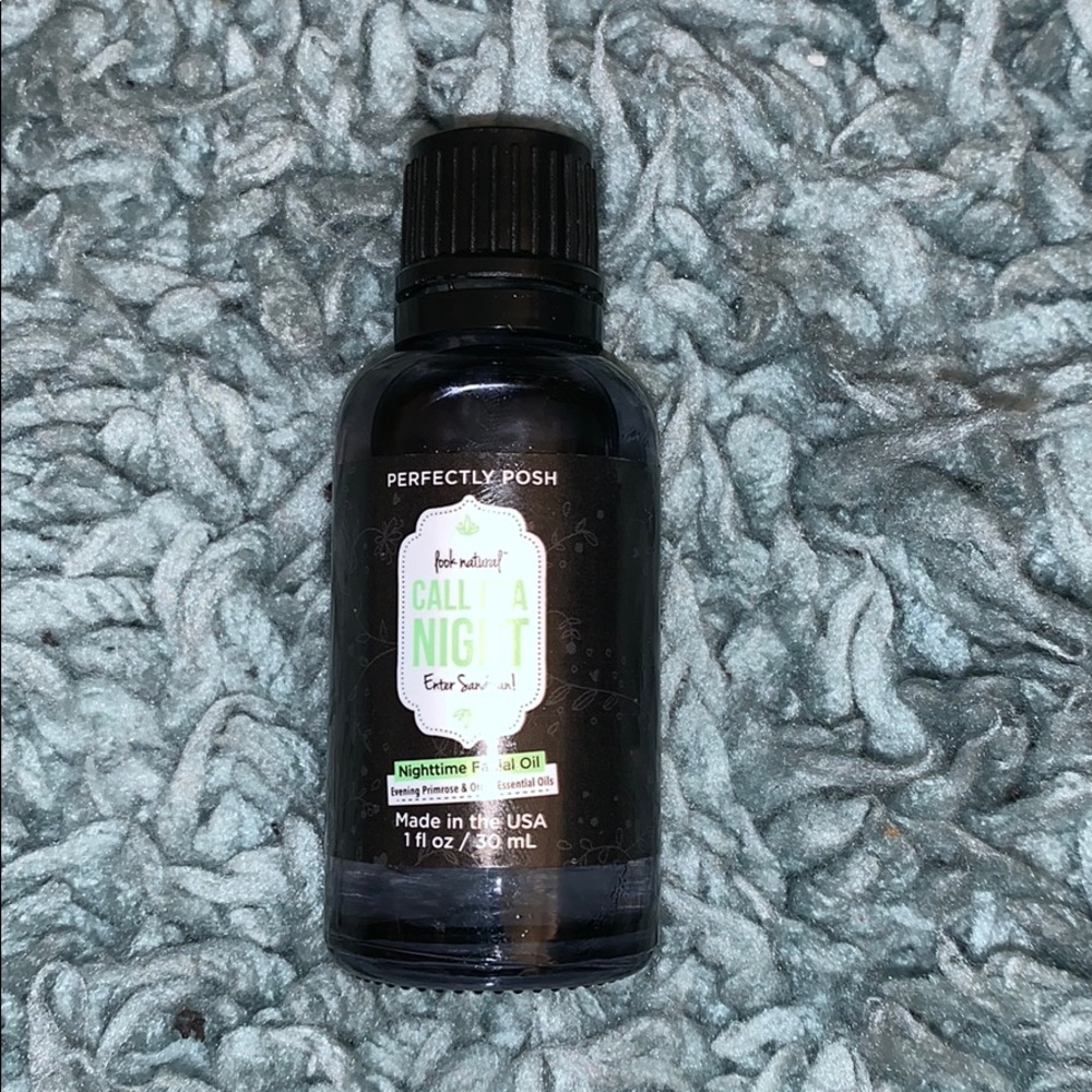Perfectly posh face oil
